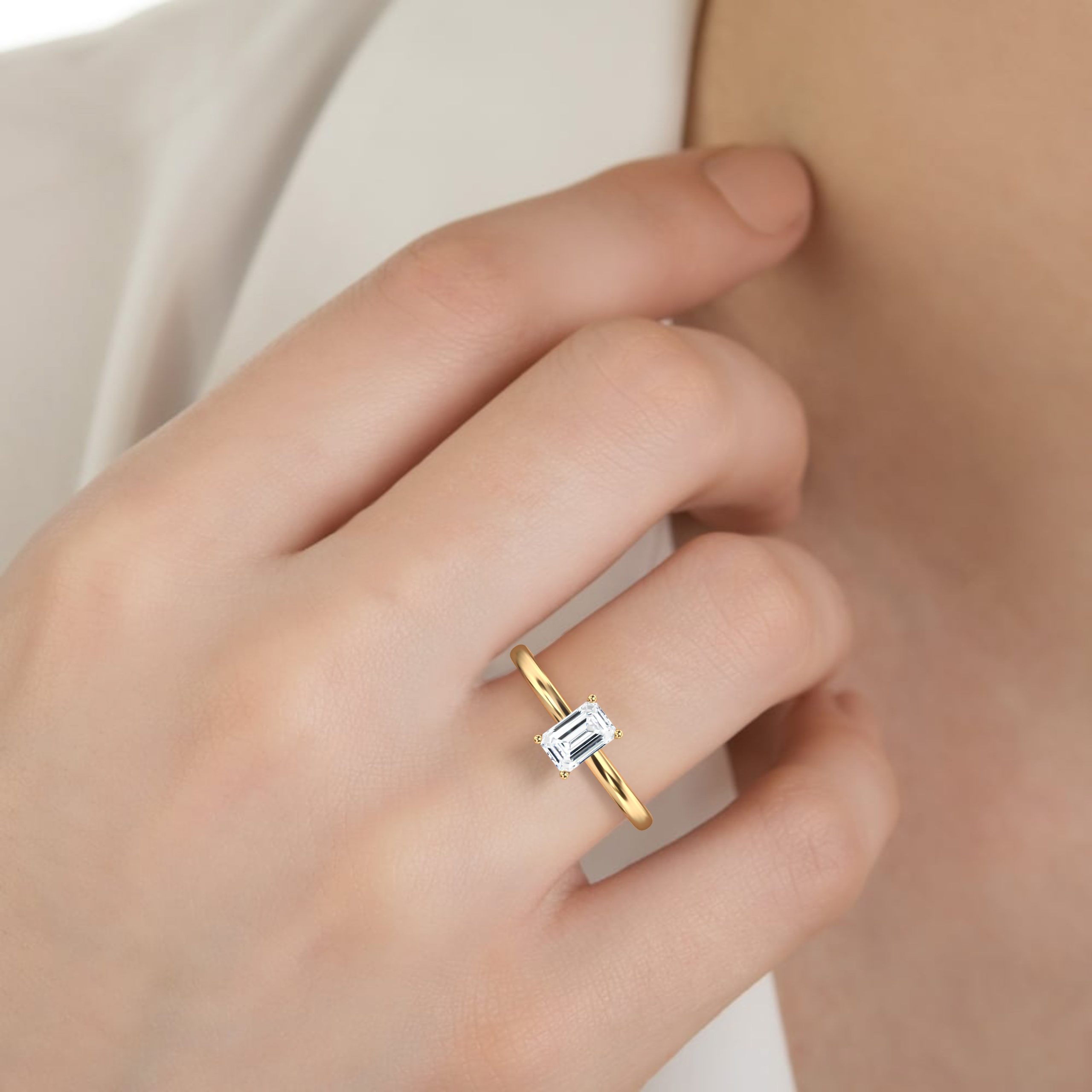 Yellow_OnBody_WE_8_1_0,5ct_00000